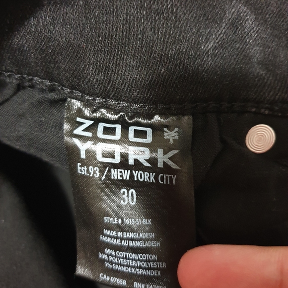Zoo York - Black Denim Jean Shorts - Picture 4 of 4